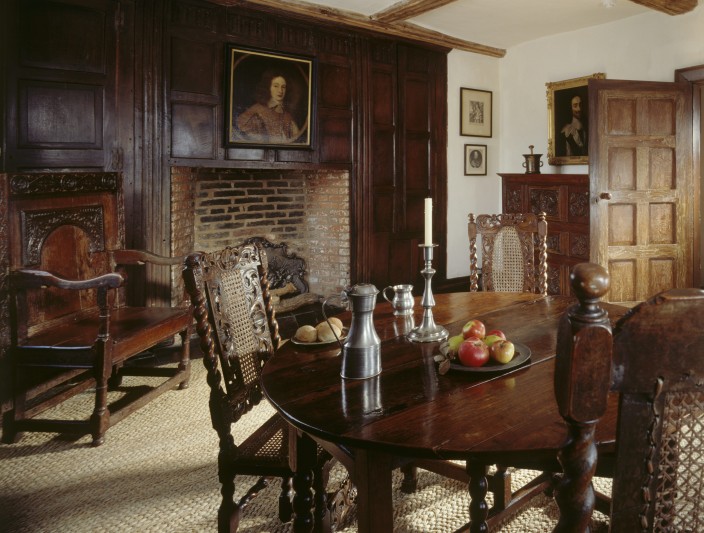 Mr Whitgreave's room.